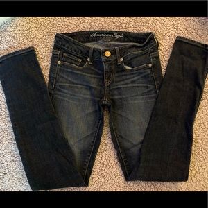 ❤️❤️ American Eagle Skinny Stretch Jeans Size 2
